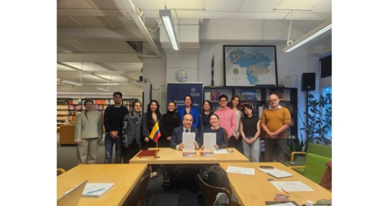 Convenio de Cooperación Académica para la realización de Pasantías entre la Embajada de Colombia y la Universidad de Estocolmo